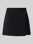 Zero Skort in Wickel-Optik mit Paspeltaschen am Gesäß in Black, Größe ...