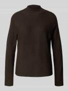 comma Strickpullover aus Viskose-Mix mit Stehkragen in Dunkelbraun, Gr...