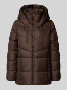 s.Oliver RED LABEL Regular Fit Steppjacke mit Kapuze in Dunkelbraun, G...