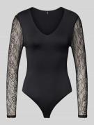 Only Slim Fit Body mit Spitzenärmeln Modell 'SIA' in Black, Größe M