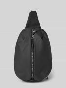 bugatti Crossbody Bag mit Label-Print Modell 'Blanc' in BLACK, Größe 1