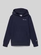CHAMPION Hoodie mit Label-Stitching und Känguru-Tasche in Marine, Größ...