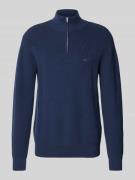 Levi's® Regular Fit Troyer in Strick-Optik in Marine, Größe L