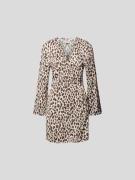 BAUM & PFERDGARTEN Wickelkleid aus reiner Viskose in Hellbraun, Größe ...