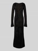 Review Maxikleid mit geripptem U-Boot-Ausschnitt in Black, Größe S