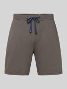 Christian Berg Men Shorts mit elastischem Bund in Oliv, Größe L