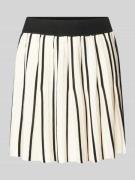 Guess Activewear Ausgestellter Minirock mit Plissees in Ecru, Größe L