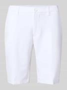 BOSS Green Slim Fit Chinoshorts mit Gürtelschlaufen in Weiss, Größe 52