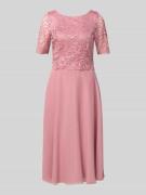 Vera Mont Knielanges Cocktailkleid mit Spitze und Rundhalsausschnitt i...