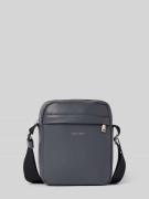 CK Calvin Klein Handtasche mit Label-Detail Modell 'RAISED REPORTER' i...
