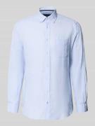 Christian Berg Men Slim Fit Leinenhemd mit Brusttasche in Bleu, Größe ...