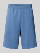 EA7 Emporio Armani Sweatshorts mit Label-Details und Eingrifftaschen i...