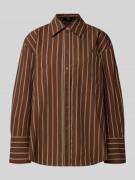 Mango Relaxed Fit Hemdbluse mit Brusttasche Modell 'LLAMA' in Dunkelbr...