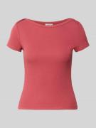 Jake*s Casual T-Shirt mit U-Boot-Ausschnitt in Dunkelrot, Größe L