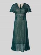 Apricot Kleid mit Häkelspitze in Gruen, Größe L