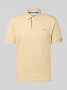 Gant Regular Fit Poloshirt mit Logo-Stitching in Beige, Größe 4XL