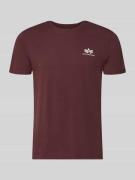 Alpha Industries T-Shirt mit Label-Details Modell 'BASIC' in Bordeaux,...