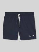 HUGO Badeshorts mit Label-Print Modell 'HAITI' in Marine, Größe L