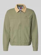 Tommy Jeans Regular Fit Blouson aus reiner Baumwolle in Oliv, Größe L