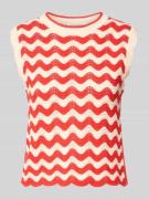 Christian Berg Woman Pullunder im Allover-Look mit Wellensaum in Rot, ...