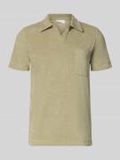 Lindbergh Relaxed Fit Poloshirt mit V-Ausschnitt in Oliv, Größe L