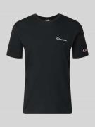 CHAMPION T-Shirt mit Label-Stitchings und Rundhalsausschnitt in Black,...