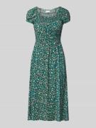 Apricot Midikleid aus Viskose mit Smok-Details in Gruen, Größe L