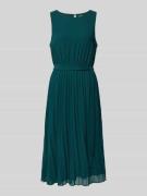 Apricot Midikleid mit Plisseefalten und Bindegürtel in Gruen, Größe L
