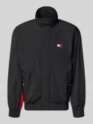 Tommy Jeans Regular Fit Blouson mit Logo-Stitching in Black, Größe L