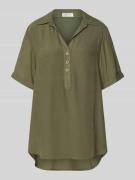 Apricot Relaxed Fit Bluse aus Viskose-Mix mit Umlegekragen in Khaki, G...