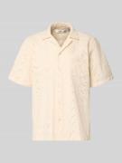 Forét Relaxed Fit Freizeithemd mit Lochstickerei Modell 'LEO PAISLEY' ...