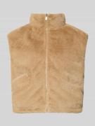 Someday Relaxed Fit Weste aus Kunstfell Modell 'Vaari' in Sand, Größe ...