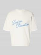 REVIEW T-Shirt mit Logo- und Statement-Stitching in Offwhite, Größe L