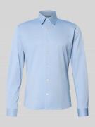 BOSS Slim Fit Businesshemd mit Kentkragen Modell 'ROAN' in Hellblau, G...