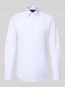 BOSS Slim Fit Businesshemd mit Kentkragen Modell 'P-HANK-K' in Bleu, G...