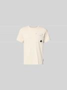 Moose Knuckles Regular Fit T-Shirt mit Brusttasche in Beige, Größe L