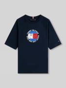 Tommy Hilfiger Kids Regular Fit T-Shirt aus reiner Baumwolle in Marine...