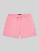 Tommy Hilfiger Regular Fit Badeshorts mit Logo-Stitching in Rosa, Größ...