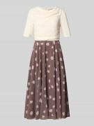 Christian Berg Cocktail Midikleid in Falten-Optik in Schlamm, Größe 34