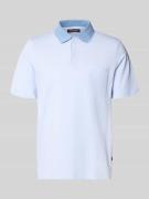 MAERZ Muenchen Regular Fit Poloshirt mit Strukturmuster und Brusttasch...