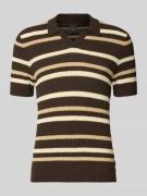 bugatti Slim Fit Poloshirt mit V-Ausschnitt in Dunkelbraun, Größe L