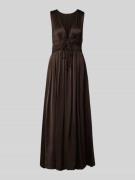 mbyM Maxikleid mit tiefem V-Ausschnitt Modell 'Marja' in Dunkelbraun, ...