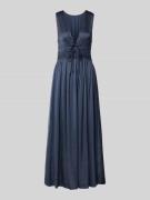 mbyM Maxikleid mit tiefem V-Ausschnitt Modell 'Marja' in Blau, Größe L