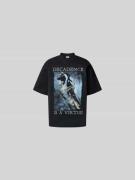 VETEMENTS Regular Fit T-Shirt mit Motiv-Print in Anthrazit, Größe L