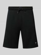 Christian Berg Men Sweatshorts mit Eingrifftaschen in Black, Größe 3XL
