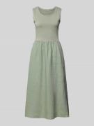 Oui Midikleid mit Rundhalsausschnitt in Gruen, Größe 36