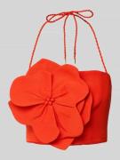 Forever New Crop Top aus Leinen-Viskose-Mix mit floraler Applikation i...