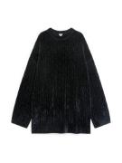 Arket Chenille-Pullover mit Zopfmuster Schwarz in Größe S. Farbe: Blac...
