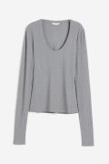 H&M Geripptes Shirt Grau, Tops in Größe L. Farbe: Grey