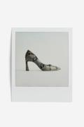 H&M Pumps Beige/Schlangenmuster, Heels in Größe 40. Farbe: Beige/snake...